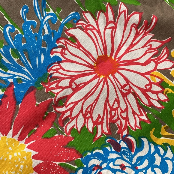 Susie Zuzek Other - Vintage Susie Zuzek Fabric. “Sun Mums.” Key West Hand Print Fabrics Inc.
